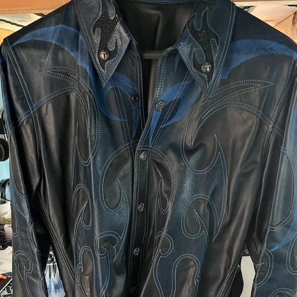 Custom Leather shirt - Picture 5 of 5